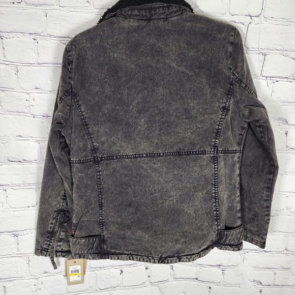 Levi's Women's Size M Black Acid Washer Denim Belted Sherpa Moto Jacket - Picture 8 of 12